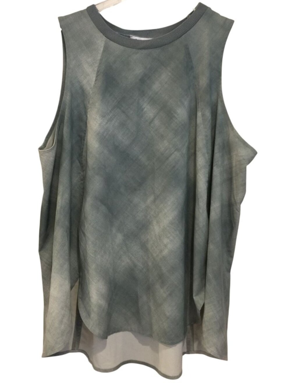 ATHLETA Zephyr Print Tank Ladies Size 1X Green Abstract